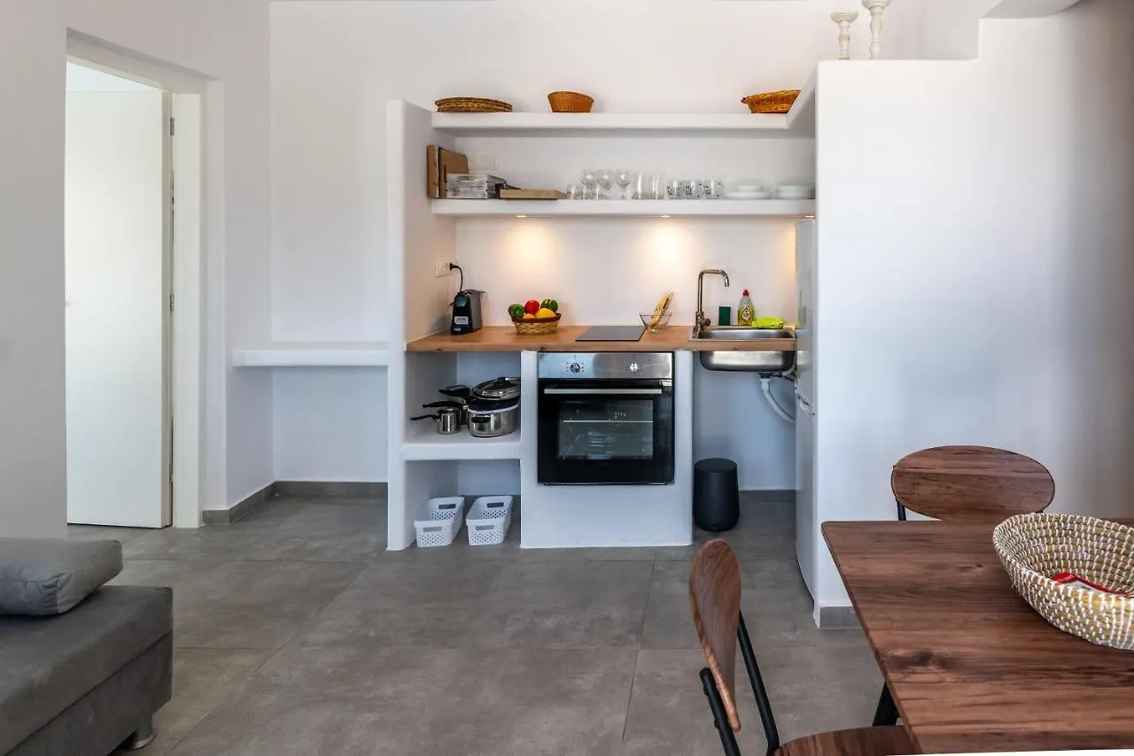 Miramare Suites Mykonos Merchia Beach Villa
